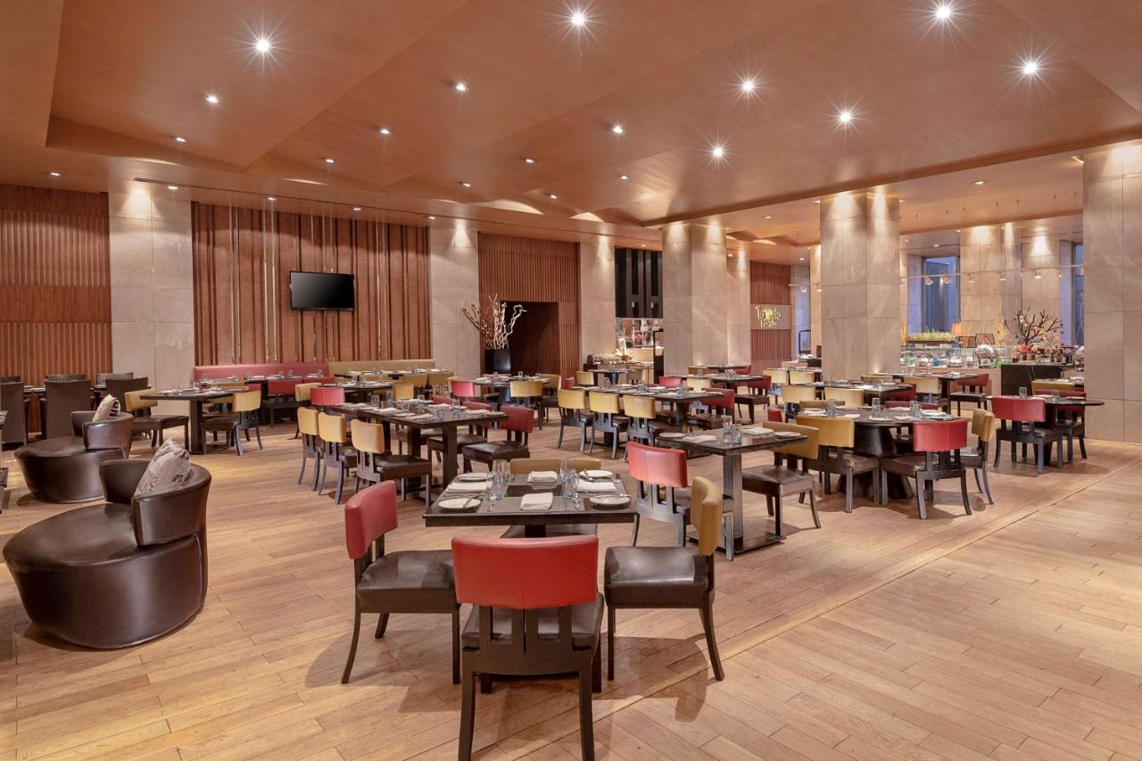 Radisson Blu Hotel אמריצר מראה חיצוני תמונה The restaurant