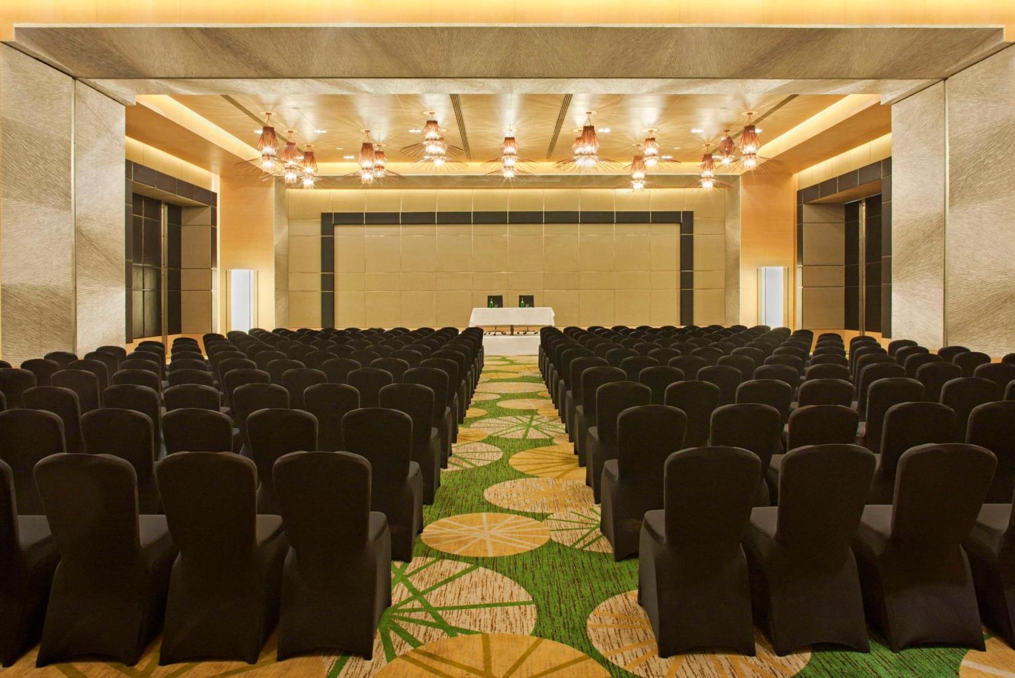 Radisson Blu Hotel אמריצר מראה חיצוני תמונה The ballroom